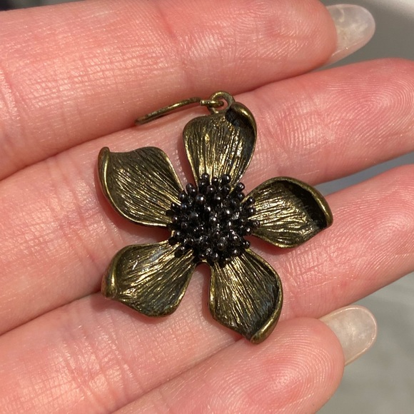 Dangly Wild Flower Earrings - Antique Gold Finish - Picture 4 of 5